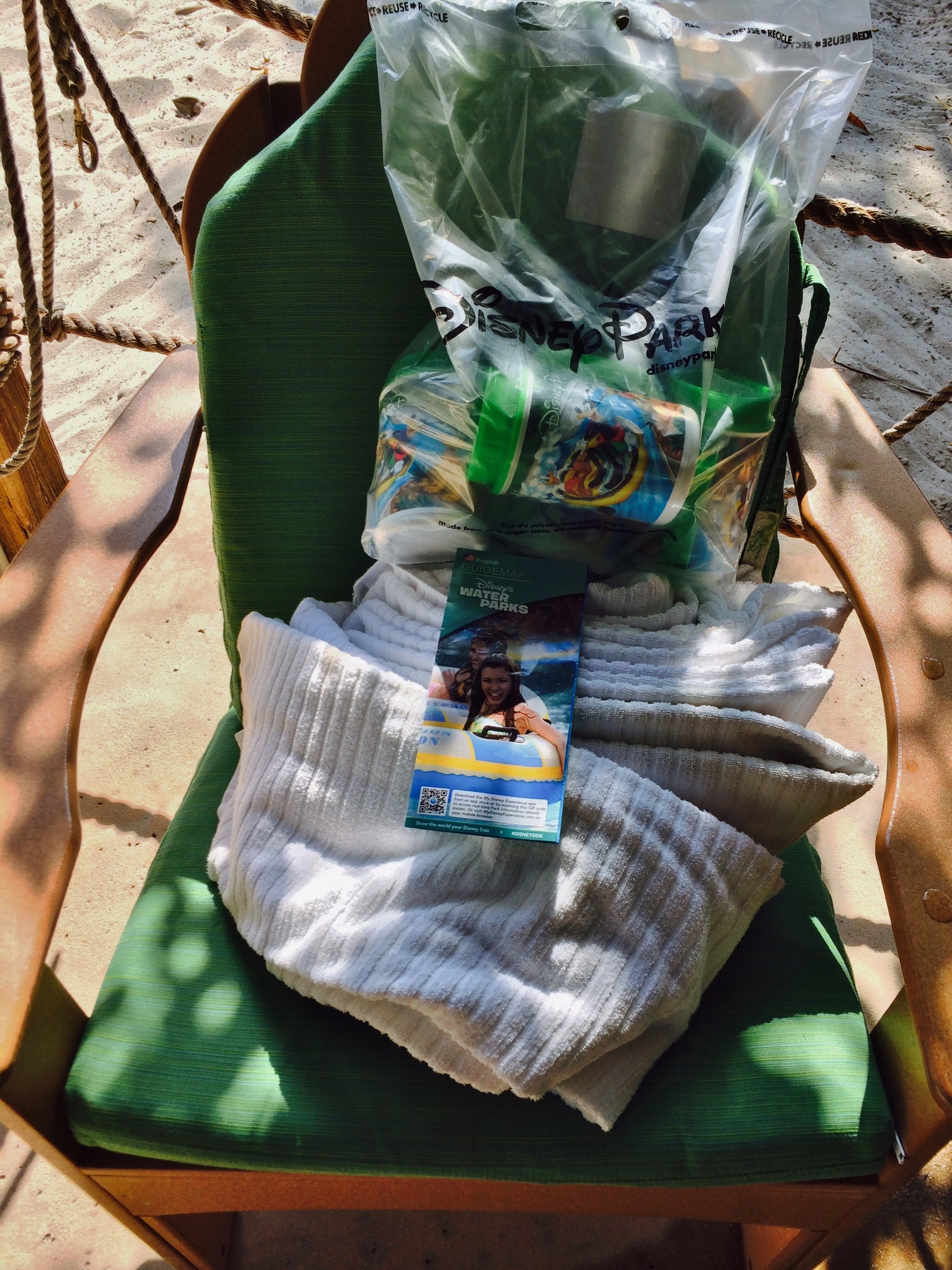 Typhoon Lagoon Cabanas Mixing Luxury and Fun Blog