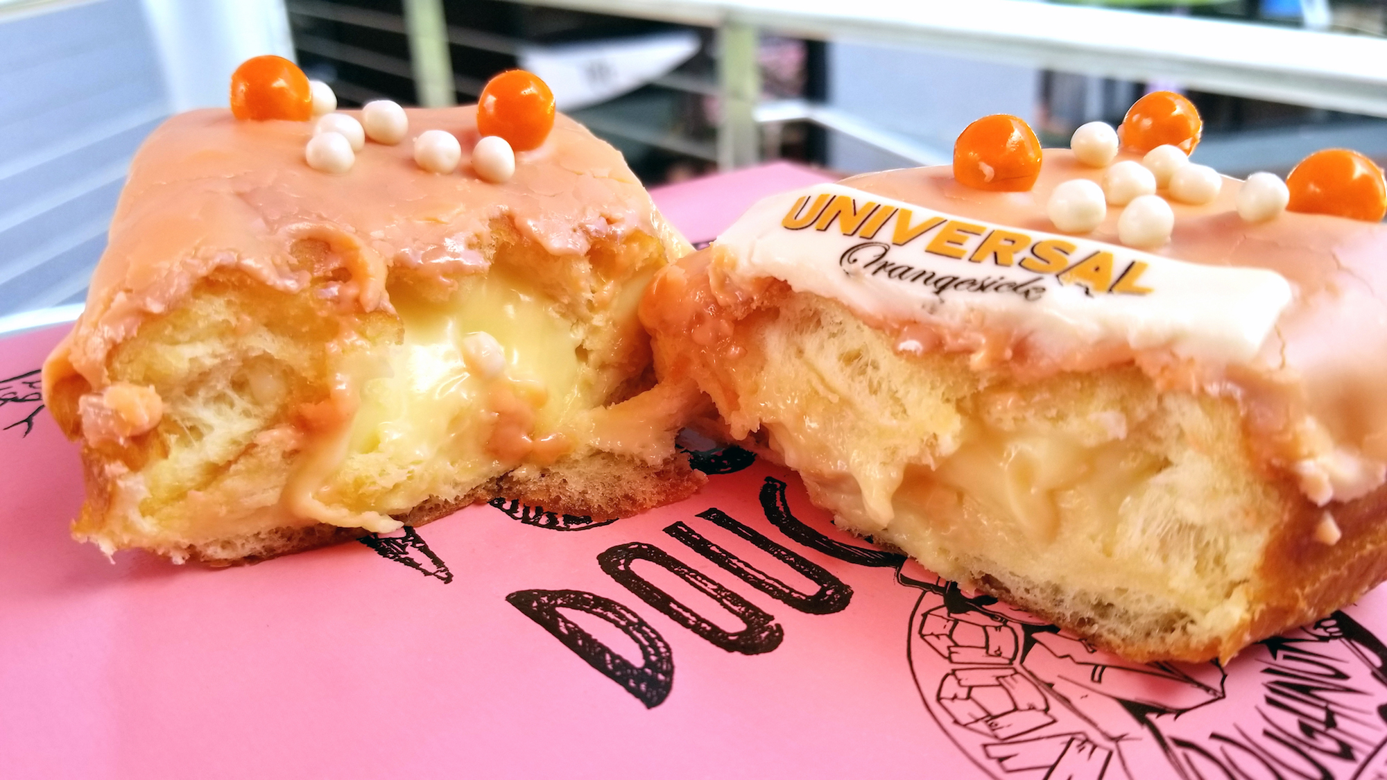 The SATURDAY SIX Takes A Stroll Through The UNIVERSAL ORLANDO RESORT To