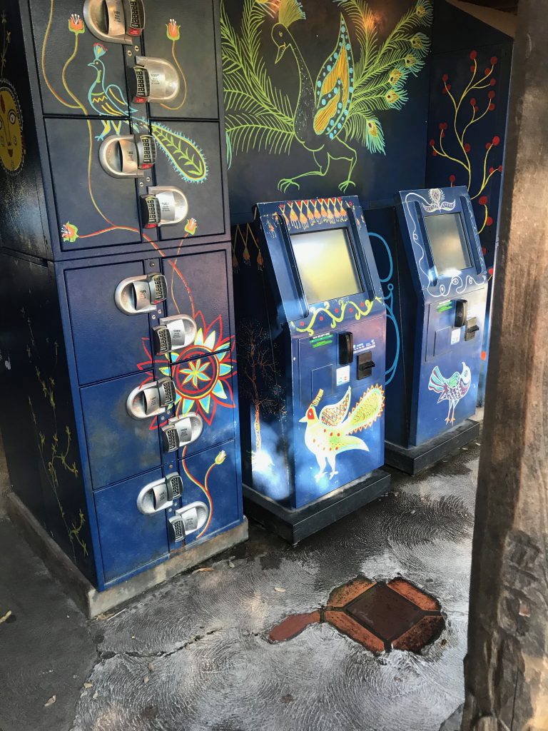 Planning Basics Lockers at Walt Disney World Blog