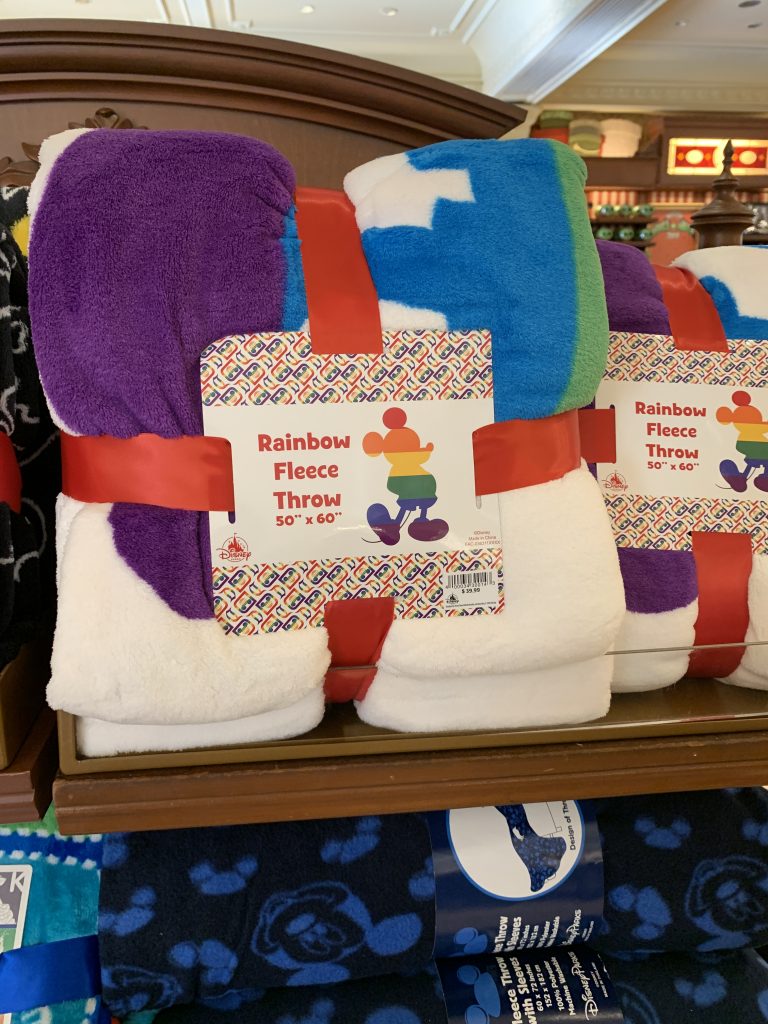 Disney Blankets Wrap Up All Your Souvenir Shopping Blog
