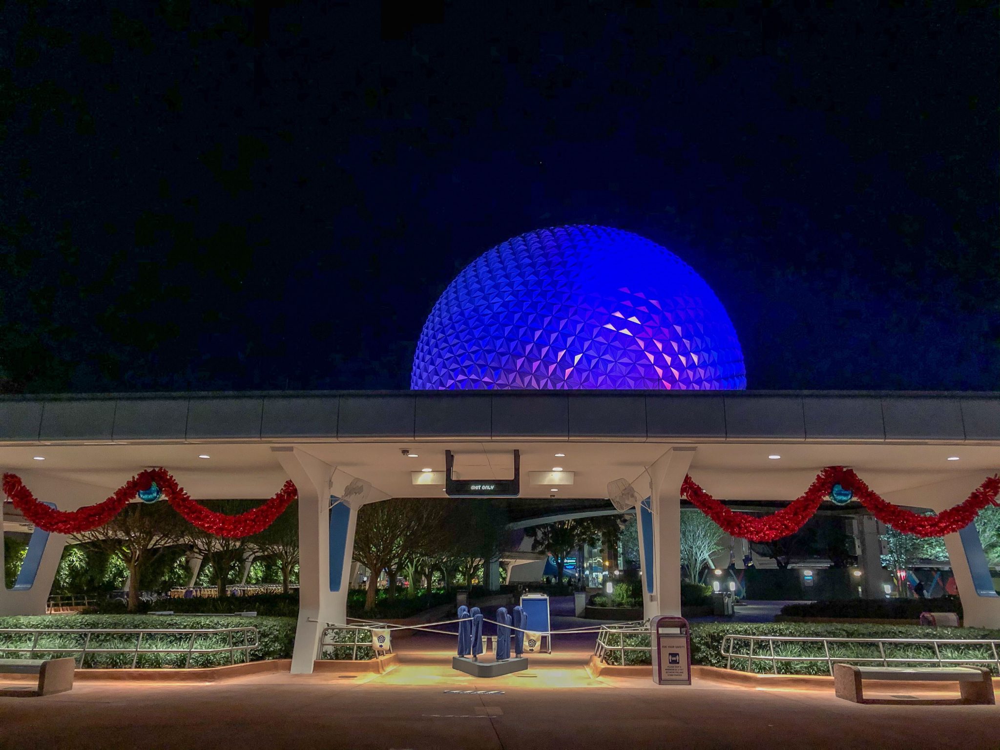 Front Entrance EPCOT Decorations Blog