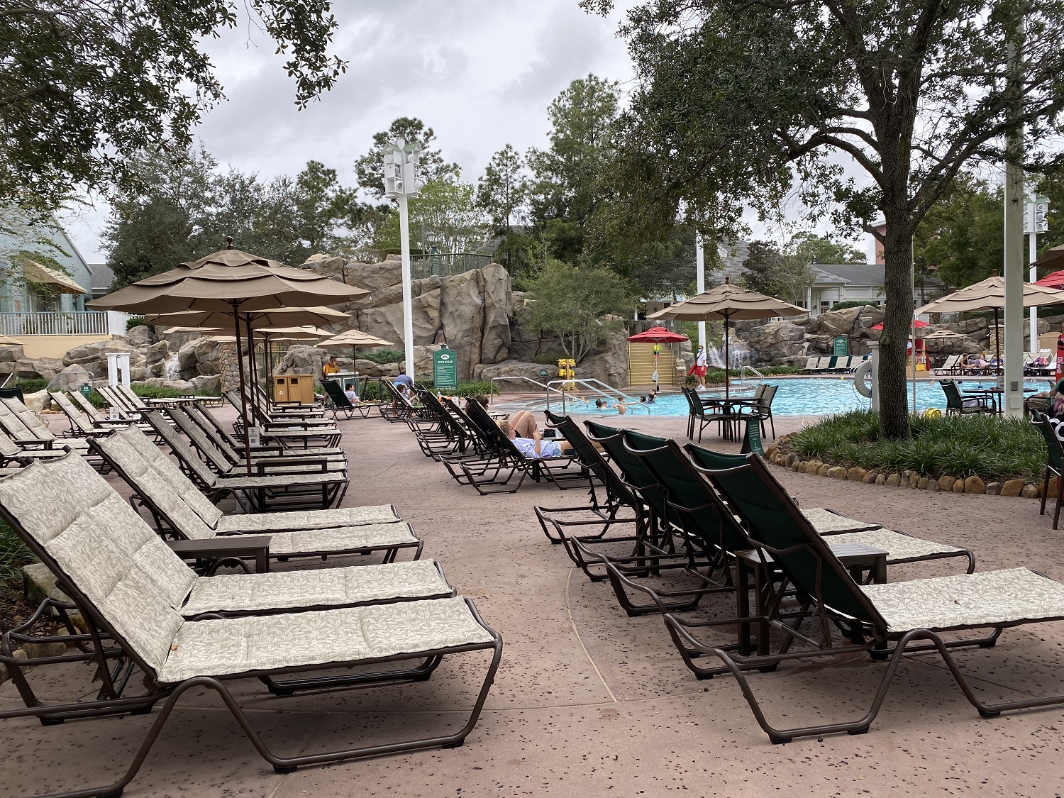 What Are Disney’s Resort Hotel Pools Like With COVID19 Safety