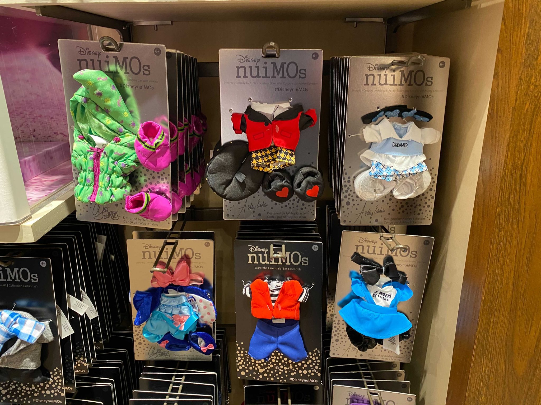 discount disney clothes