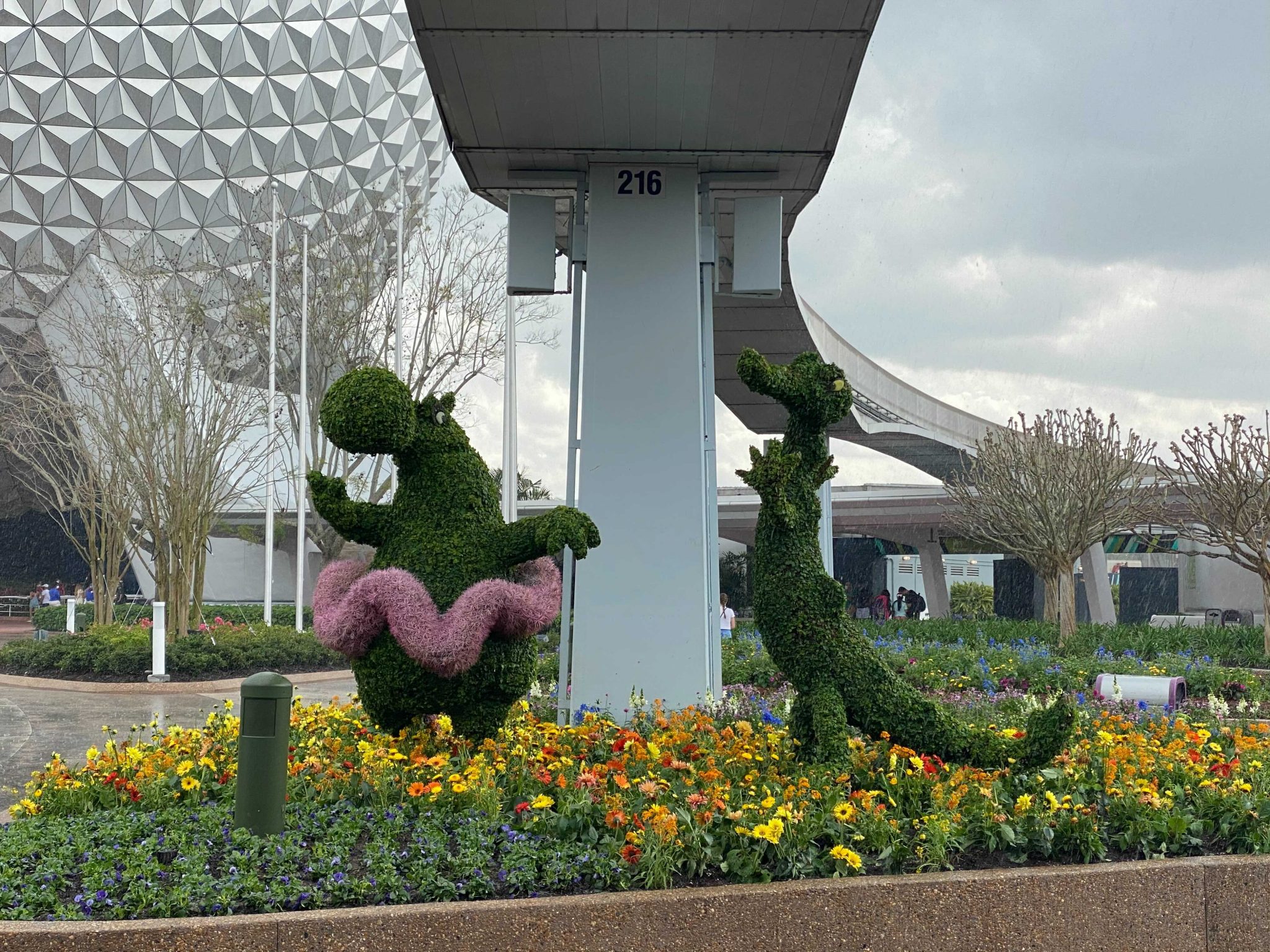 FIRST LOOK All the Topiaries at the 2021 EPCOT International Flower