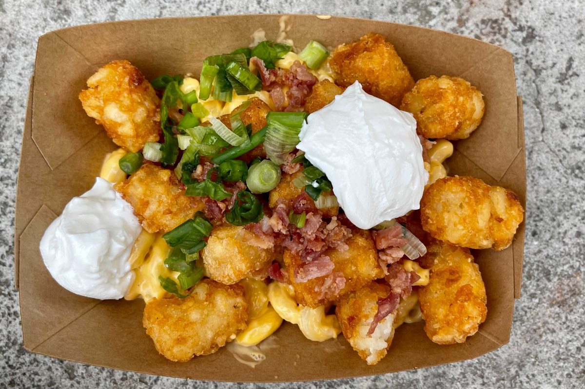 REVIEW Friar’s Nook Brings New Comfort Food to Magic Kingdom