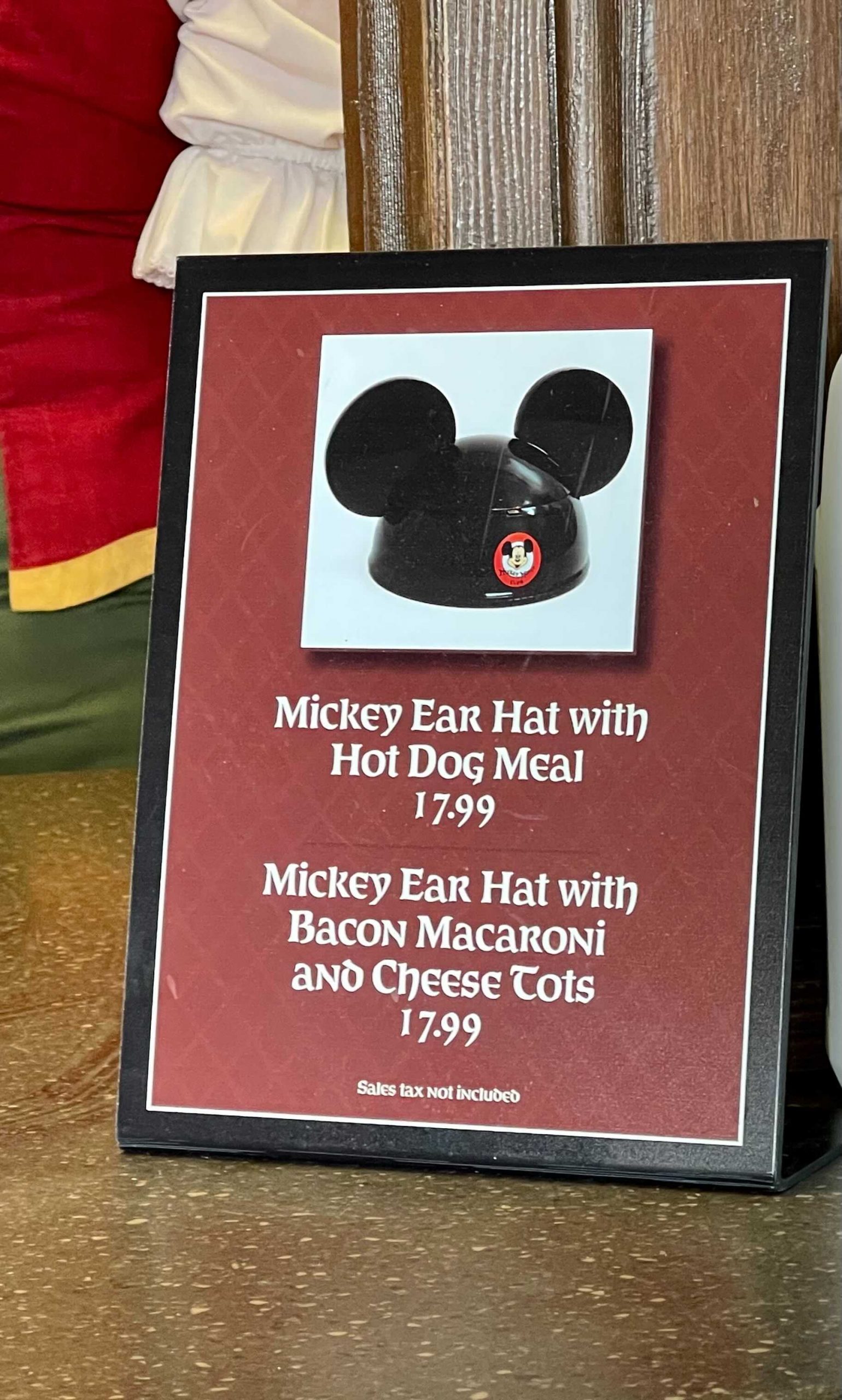 REVIEW Friar’s Nook Brings New Comfort Food to Magic Kingdom