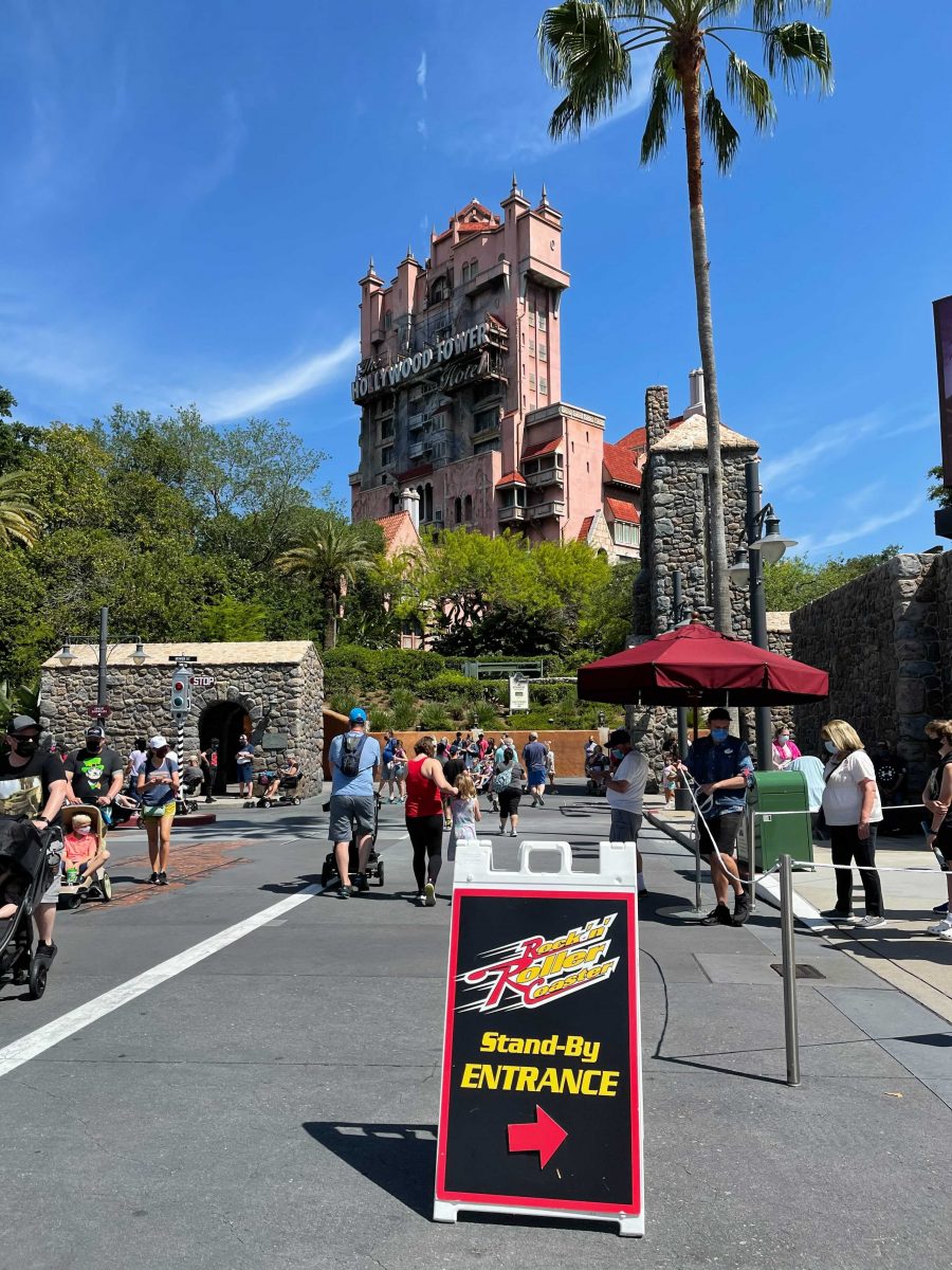Rock ‘n’ Roller Coaster Extended Queue April 14, 2021 Blog