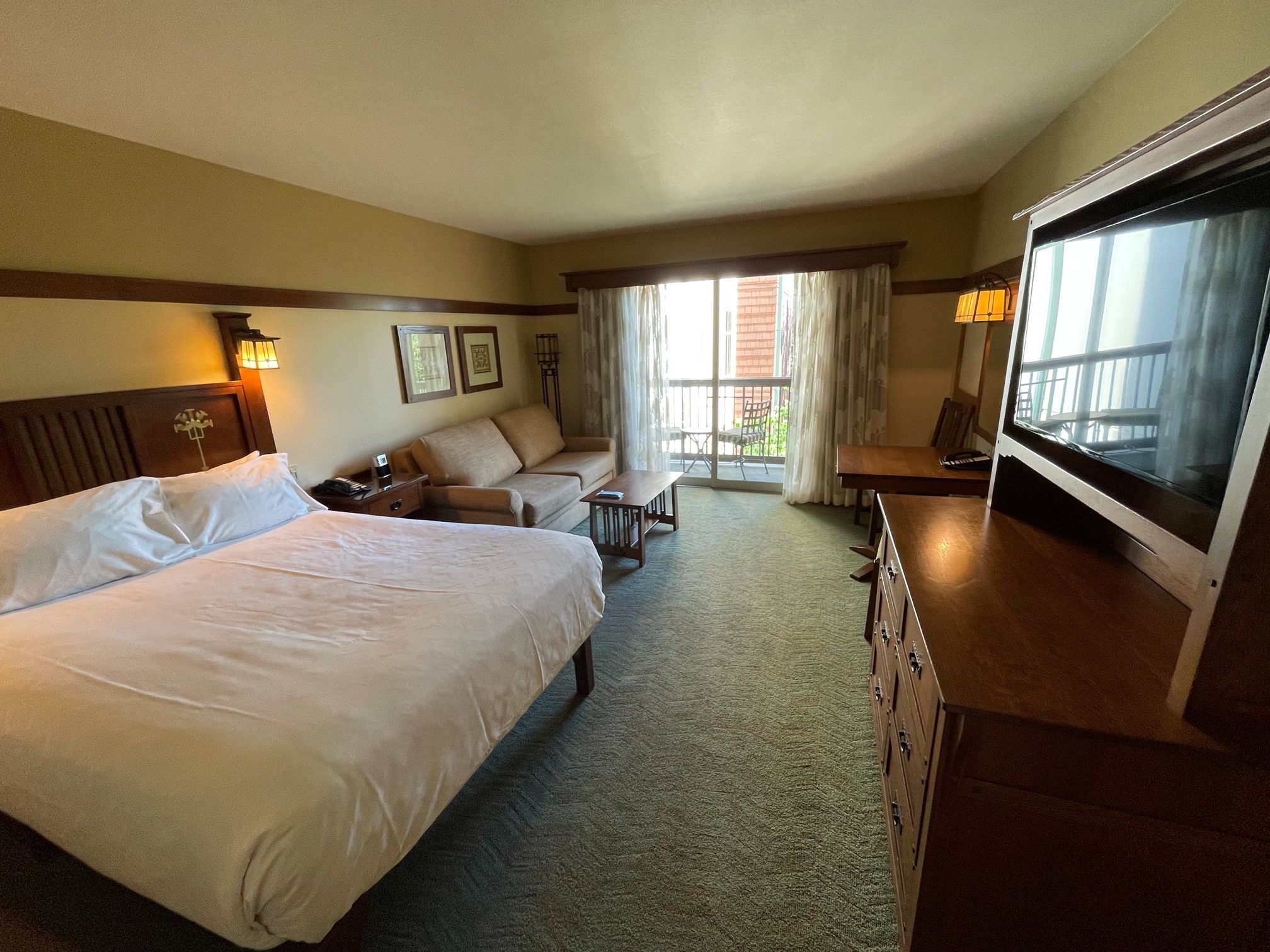 The Villas at Disney’s Grand Californian Hotel Deluxe Studio Review