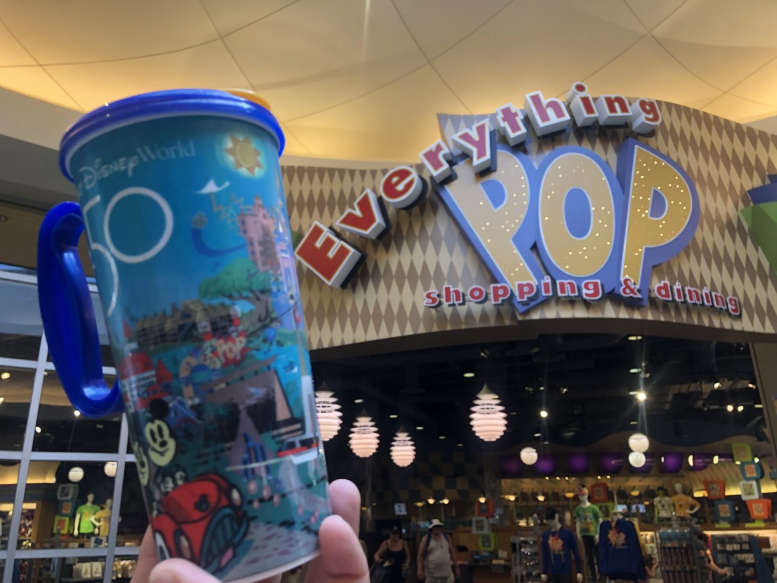 SATURDAY SIX 6 Reasons We Love Disney’s POP CENTURY Resort Blog