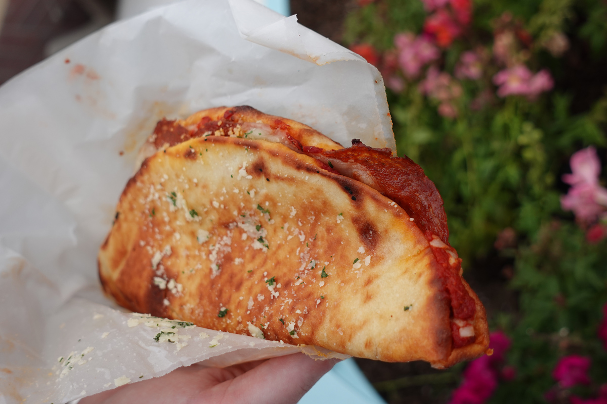 Disneyland Cafe Daisy Review Blog