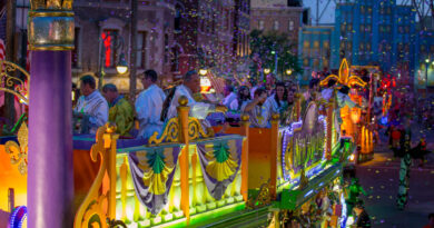 Universal Orlando Mardi Gras 2026 Guide