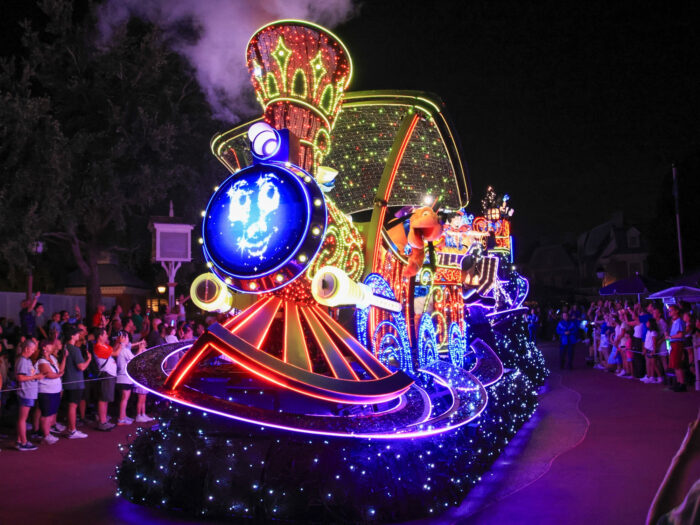 The last float is designed as a train, as a direct nod and tribute to the former Main Street Electrical Parade.