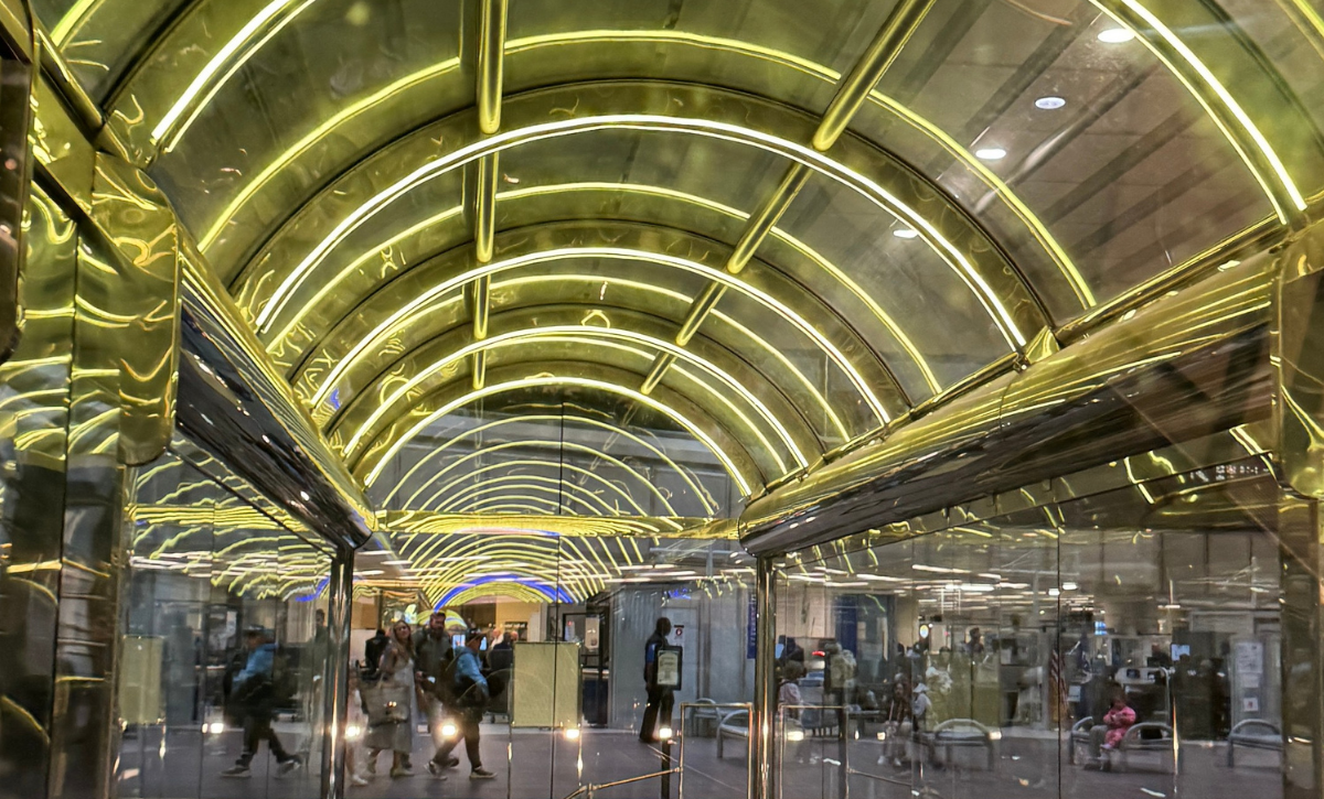 Mears Connect Standard – Late Night Arrival | TouringPlans.com Blog