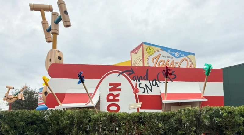 Toy Story Land Construction Fun