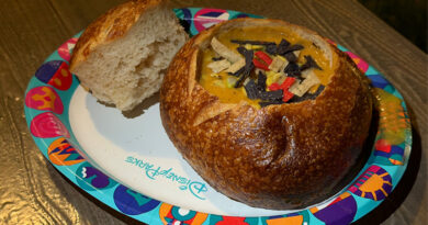 Disney California Adventure Aunt Cass Cafe Review