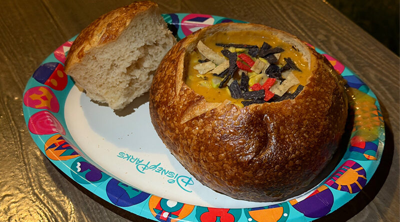 Disney California Adventure Aunt Cass Cafe Review