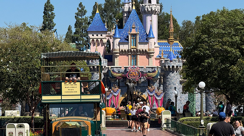 Top 5 Disneyland Rides for Families